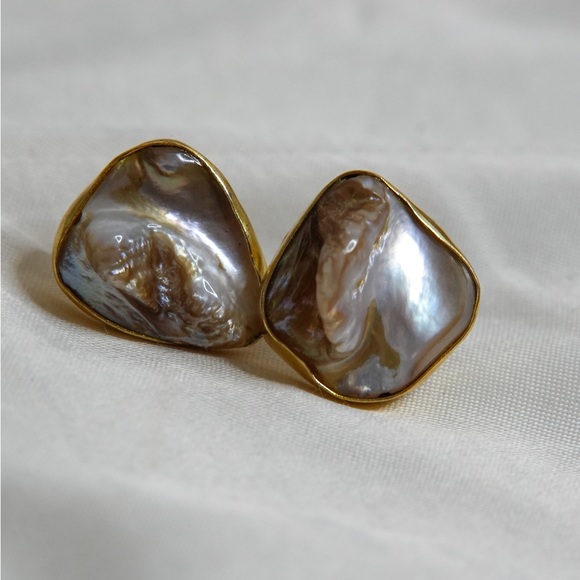 Zara Jewelry - Brand new zara limited edition Baroque pearl gold plated brass earrings …